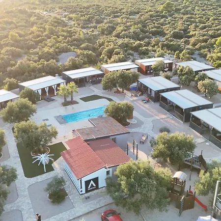 Charta Mobile Milka Camping